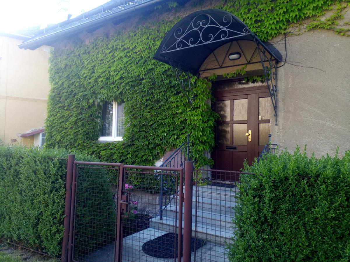 Apartmany Nad Parkem Lipova Lazne Exterior photo